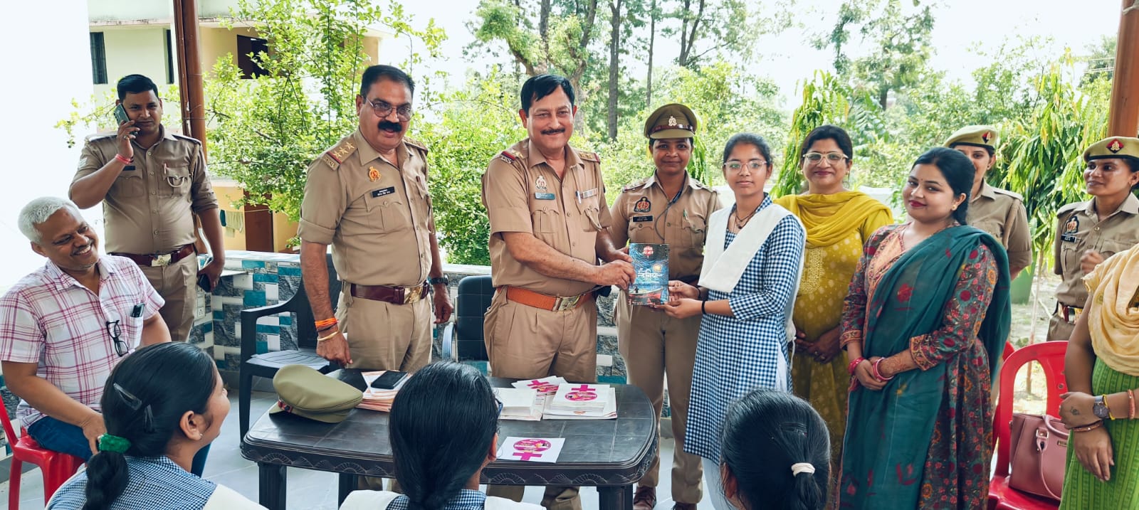 मिशन शक्ति के अन्तर्गत विद्यालय की छात्राओं का थाना फतेहपुर विजिट :13 मई 2026